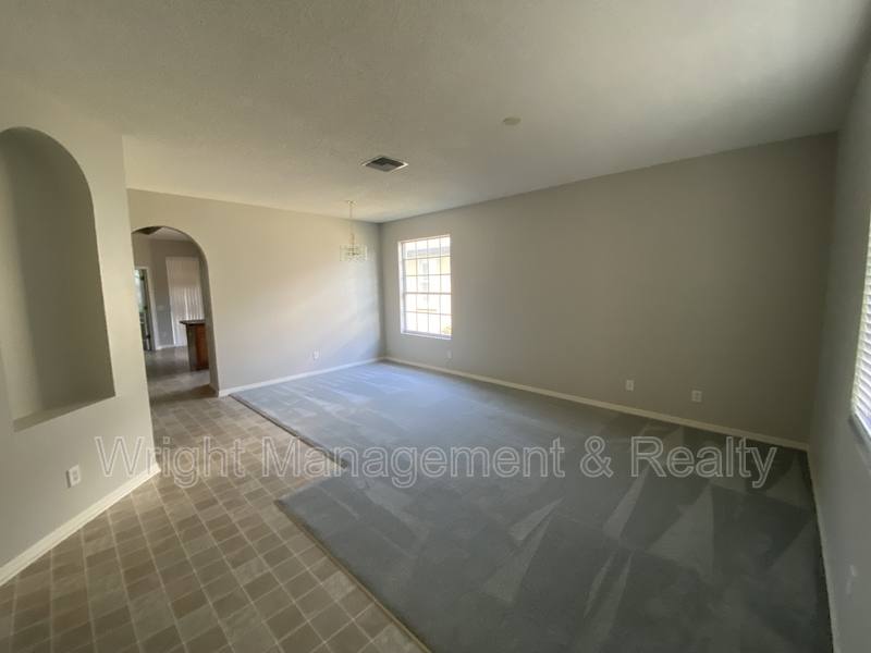 House for rent at 1439 Loretto Circle, Odessa, FL 33556