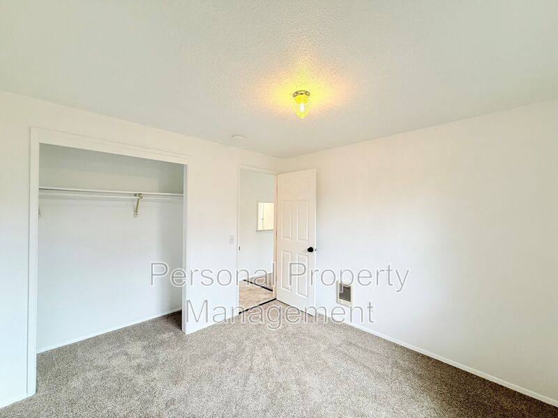 Condo for rent at 1410 NE 72nd St #3, Vancouver, WA 98665