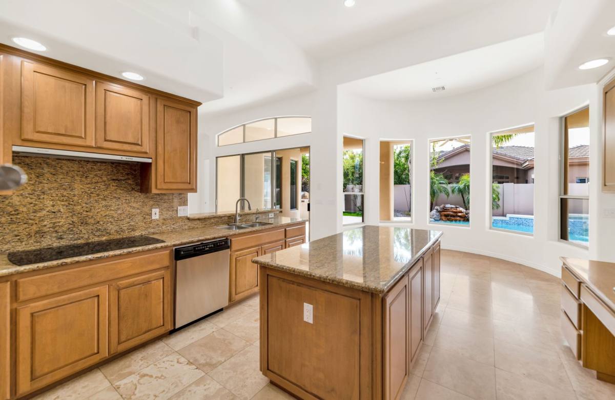 House for rent at 11139 E Cannon Dr, Scottsdale, AZ 85259