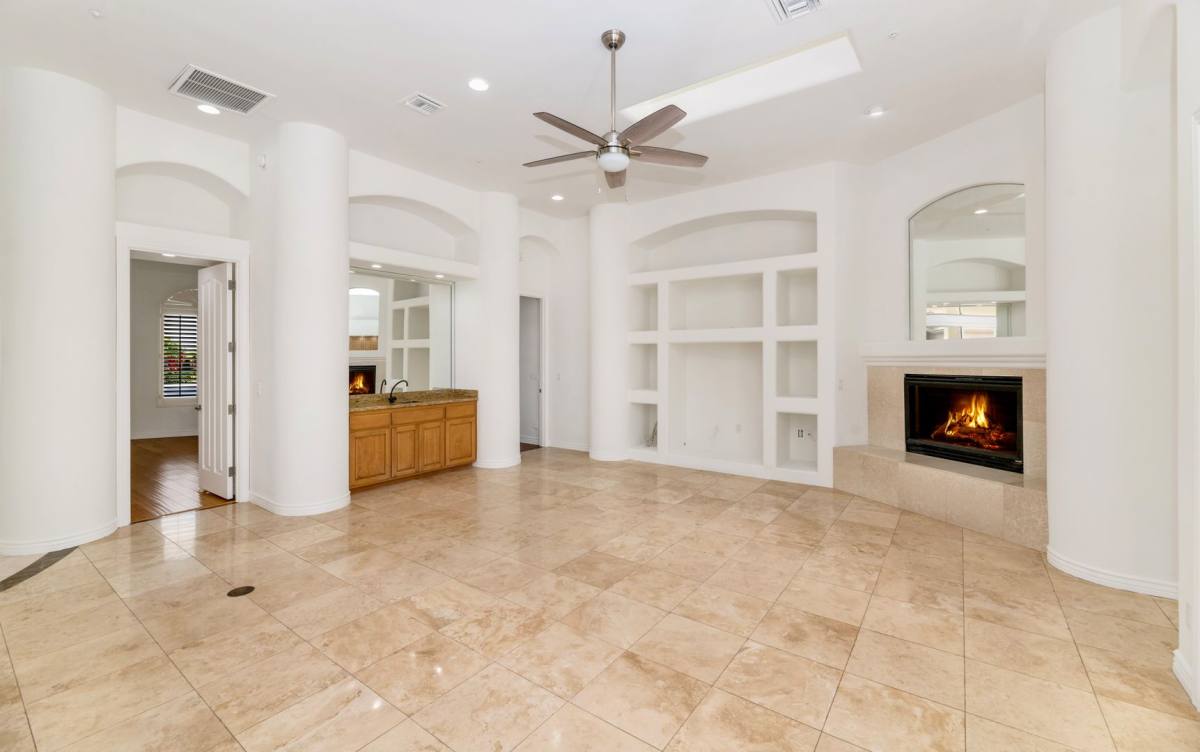 House for rent at 11139 E Cannon Dr, Scottsdale, AZ 85259