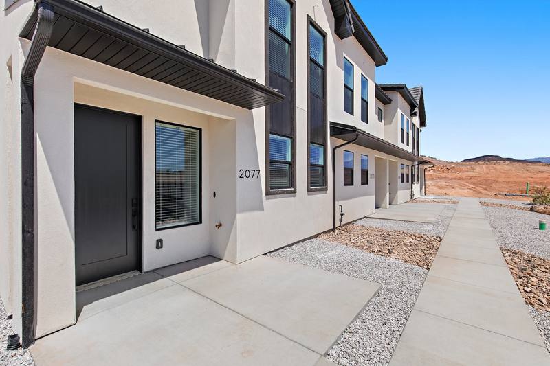 Townhouse for rent at 1082 W Albertine Lane #117, Saint George, UT 84790