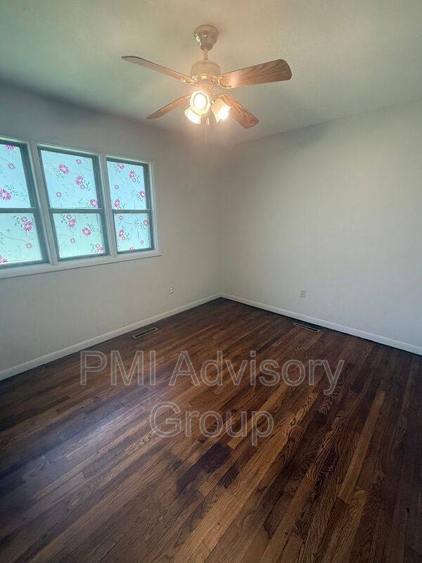 House for rent at 6604 SW Meadowdale Dr, Topeka, KS 66619