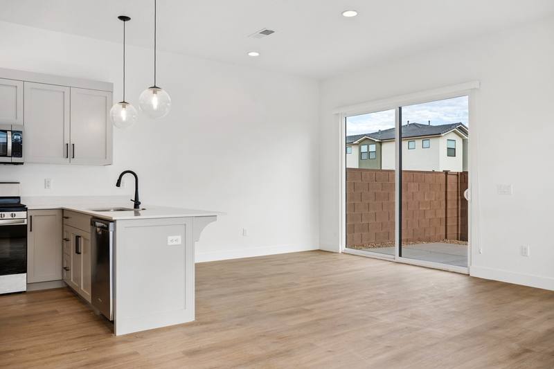 Townhouse for rent at 2668 E Rain Tree St, Saint George, UT 84790