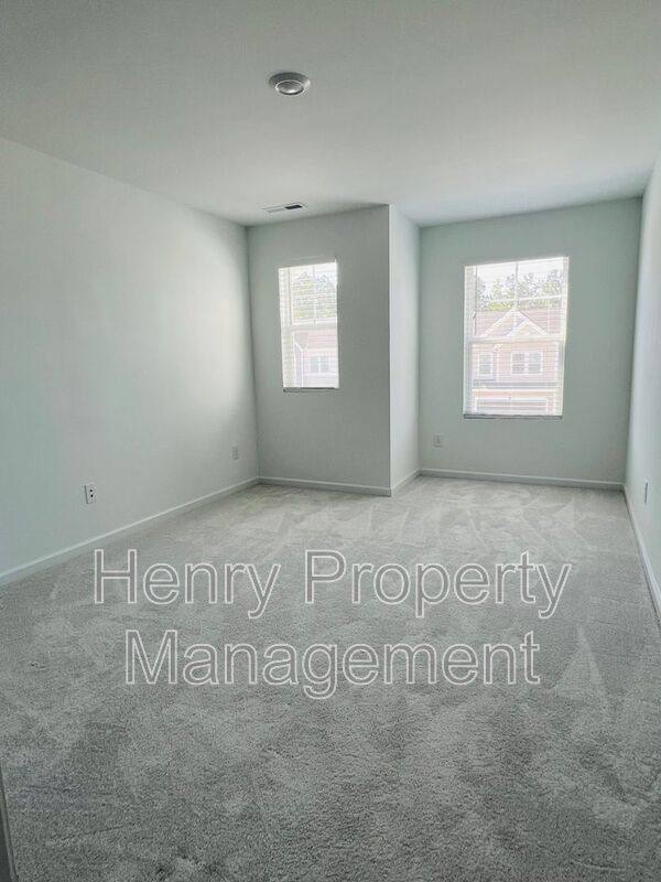 Townhouse for rent at 387 Thompson Overlook Way, Smithfield, NC 27577