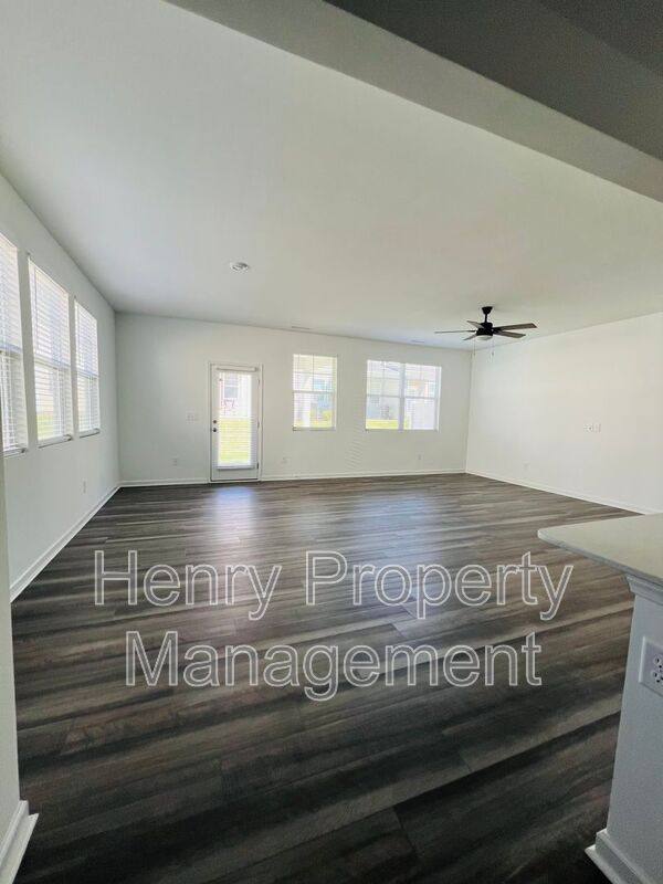 Townhouse for rent at 387 Thompson Overlook Way, Smithfield, NC 27577