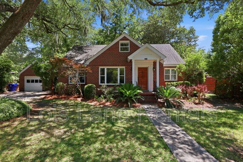 House for rent at 2043 Wappoo Dr, Charleston, SC 29412