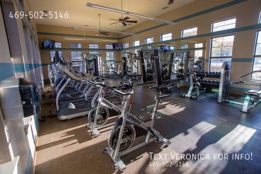 Apartment for rent at 11210 FM, Austin, TX 78726