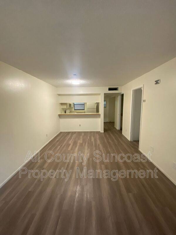 Townhouse for rent at 12133 117th St N, Largo, FL 33778