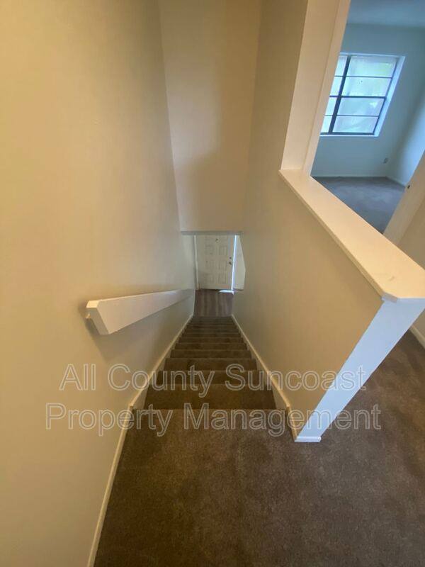 Townhouse for rent at 12133 117th St N, Largo, FL 33778