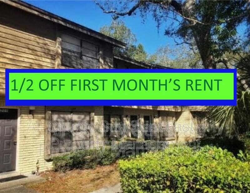 Townhouse for rent at 12133 117th St N, Largo, FL 33778