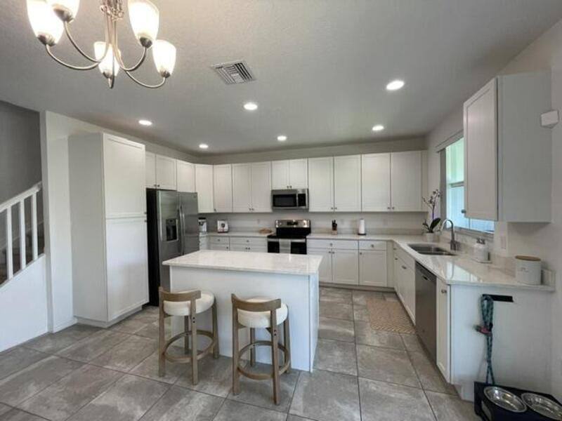 Townhouse for rent at 12885 Trevi Isle, Palm Beach Gardens, FL 33418