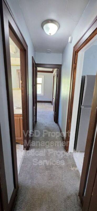 Apartment for rent at 4024 E 143 St #UP, Cleveland, OH 44128