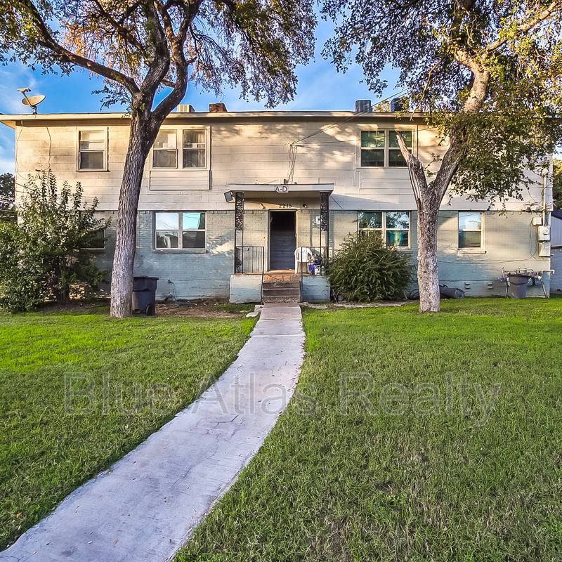 Apartment for rent at 2215 Riverview Dr #B, Irving, TX 75060