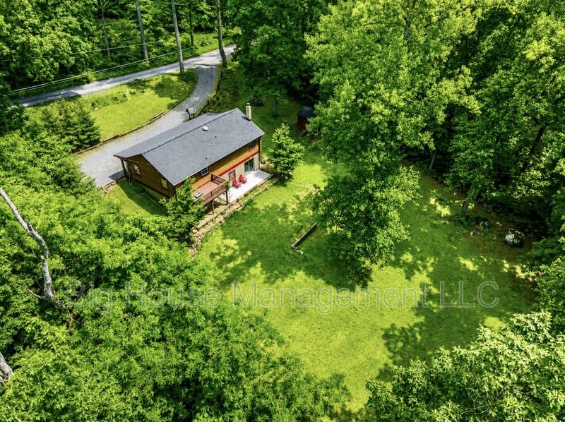 House for rent at 1155 Old Linden Rd, Linden, VA 22642