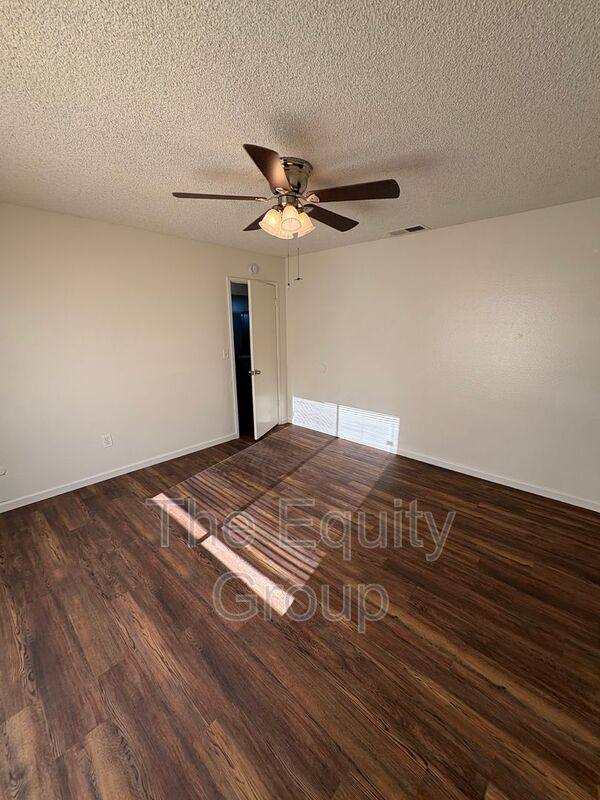 Apartment for rent at 310 1 2 N Park St, Visalia, CA 93291