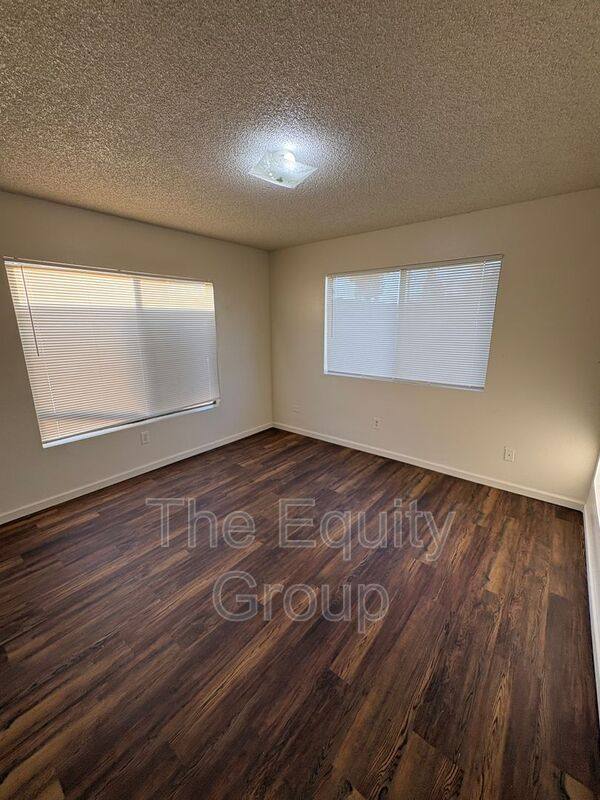 Apartment for rent at 310 1 2 N Park St, Visalia, CA 93291