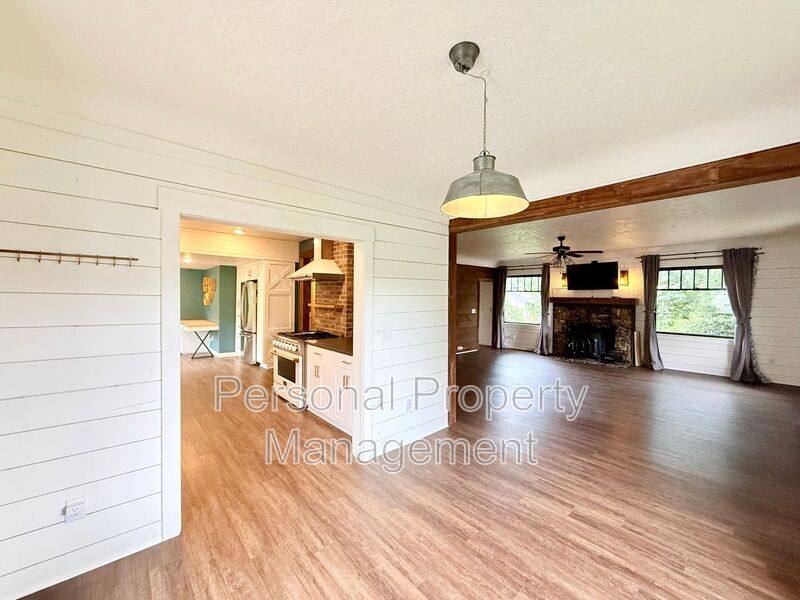 House for rent at 2234 N L St, Washougal, WA 98671