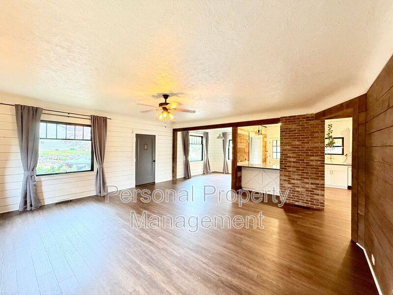 House for rent at 2234 N L St, Washougal, WA 98671