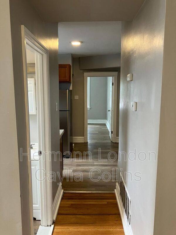 Apartment for rent at 3310 Wyoming St #2E, Saint Louis, MO 63118