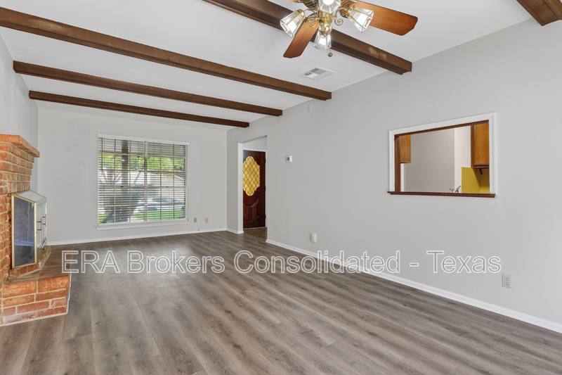 Apartment for rent at 14301 Brook Hollow, San Antonio, TX 78232