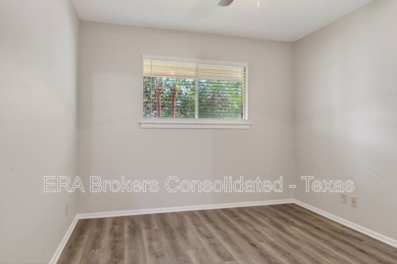 Apartment for rent at 14301 Brook Hollow, San Antonio, TX 78232