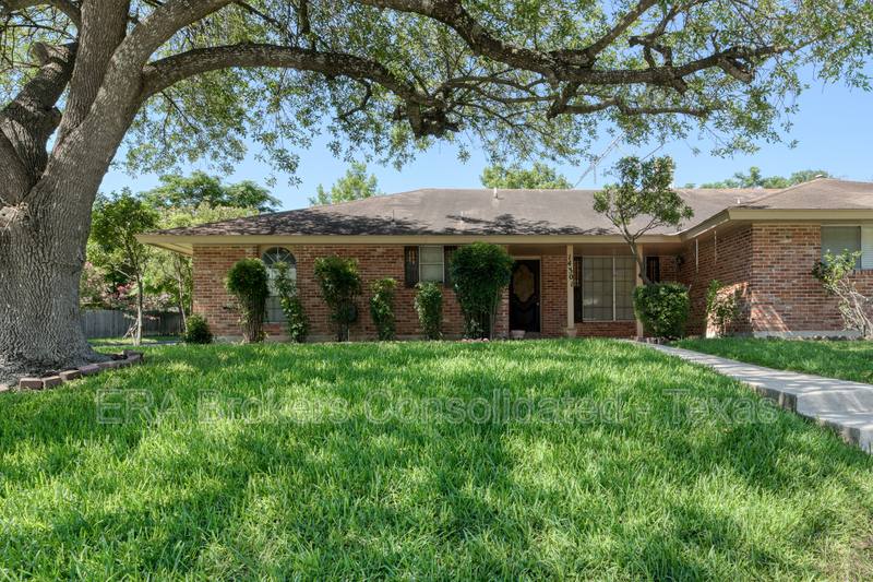 Apartment for rent at 14301 Brook Hollow, San Antonio, TX 78232