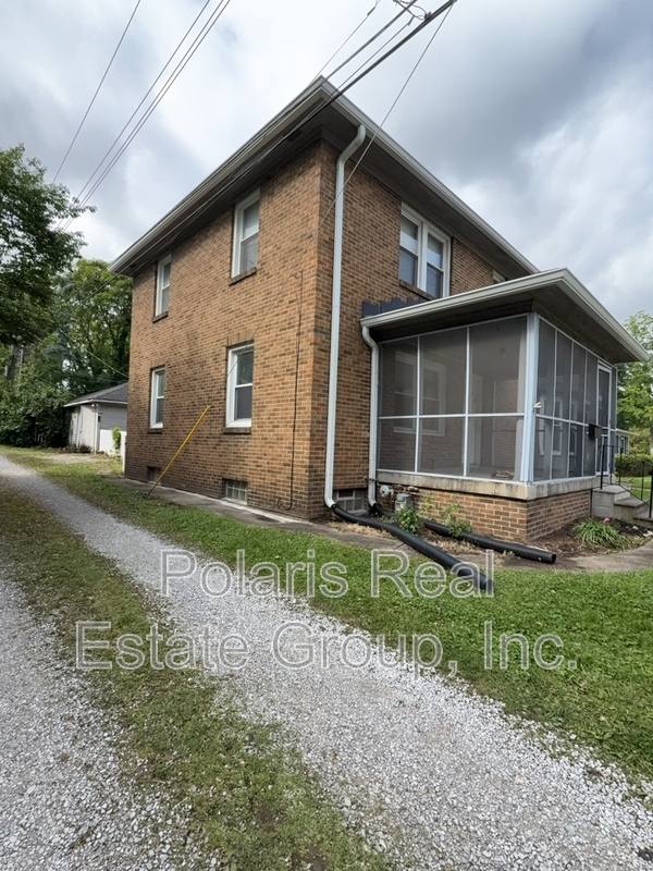 Apartment for rent at 717 E 60th St, Indianapolis, IN 46220