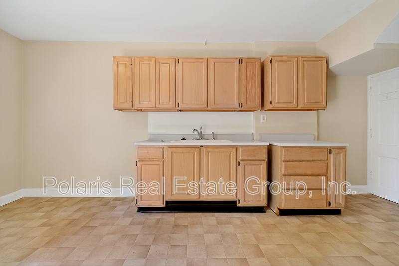 Apartment for rent at 717 E 60th St, Indianapolis, IN 46220