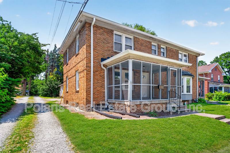 Apartment for rent at 717 E 60th St, Indianapolis, IN 46220