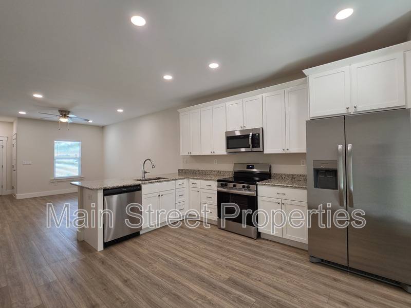 Apartment for rent at 2289 Dog Track Rd #B, Pensacola, FL 32506