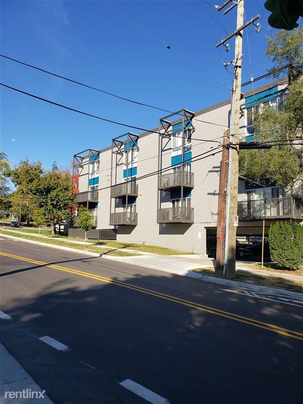 Apartment for rent at 921 S Main, Ann Arbor, MI 48104
