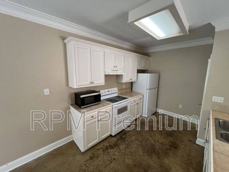 House for rent at 5557 Arialo Dr, Baton Rouge, LA 70820