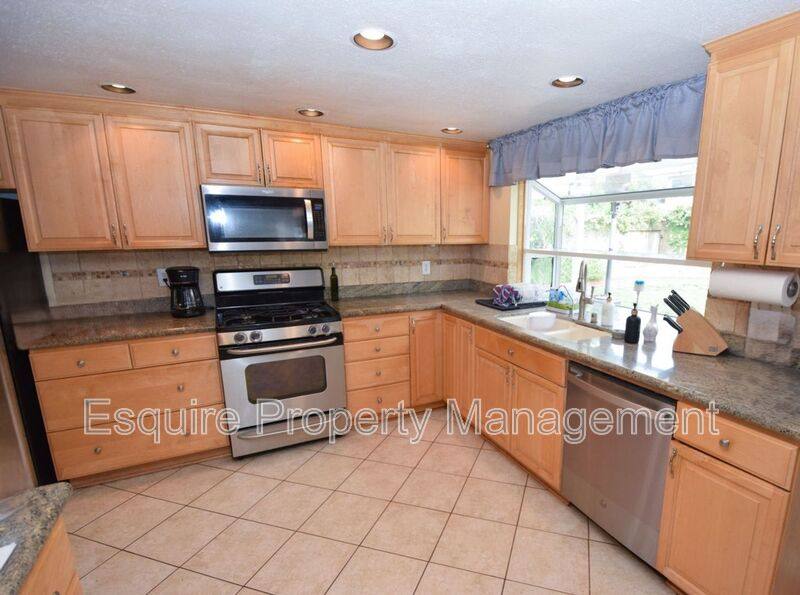 House for rent at 9014 McCloud Dr, Ventura, CA 93004