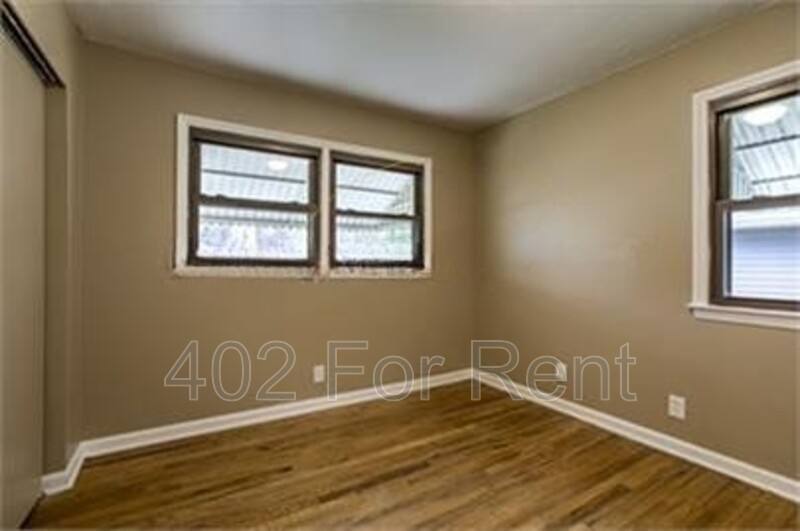 House for rent at 6016 N 47th St, Omaha, NE 68104