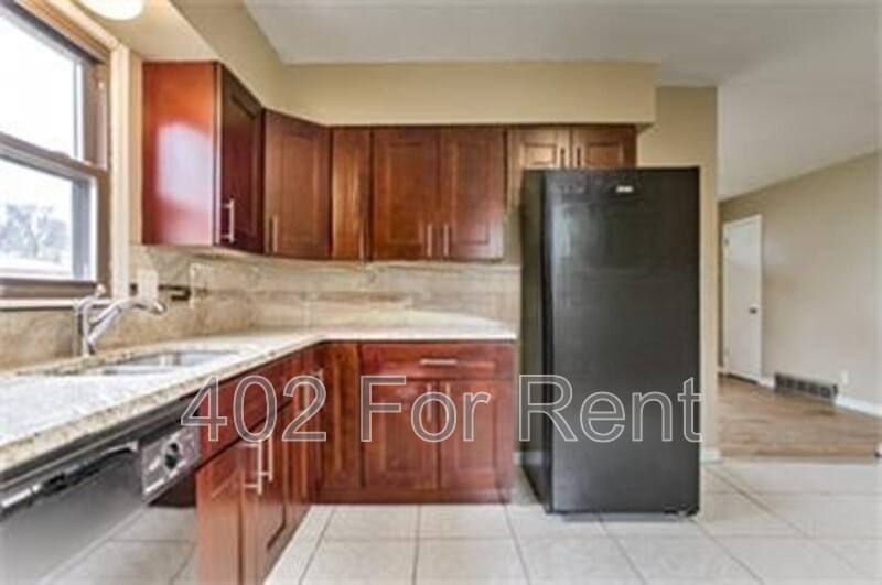 House for rent at 6016 N 47th St, Omaha, NE 68104