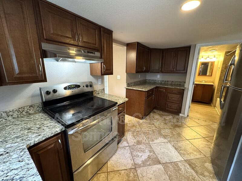 House for rent at 822 S Logan Ave, Colorado Springs, CO 80910