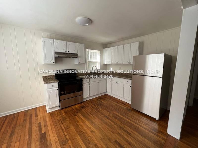 House for rent at 2824 Phillips Ave, Charlotte, NC 28208