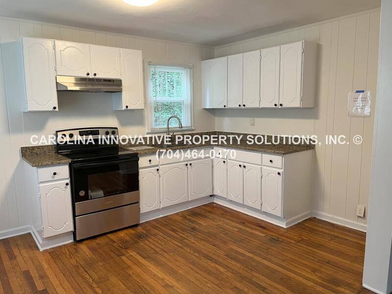 House for rent at 2824 Phillips Ave, Charlotte, NC 28208