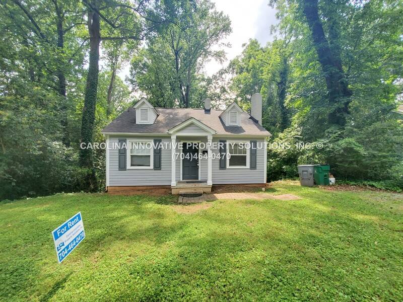 House for rent at 2824 Phillips Ave, Charlotte, NC 28208