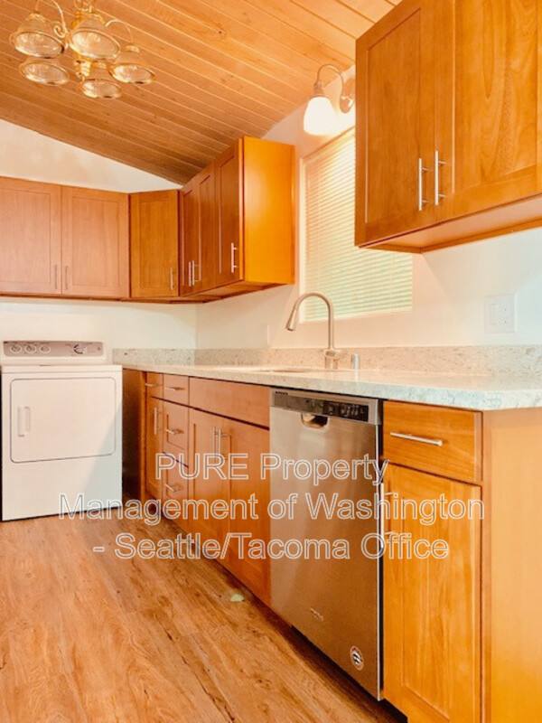 House for rent at 9015 45th Ave SW, Seattle, WA 98136