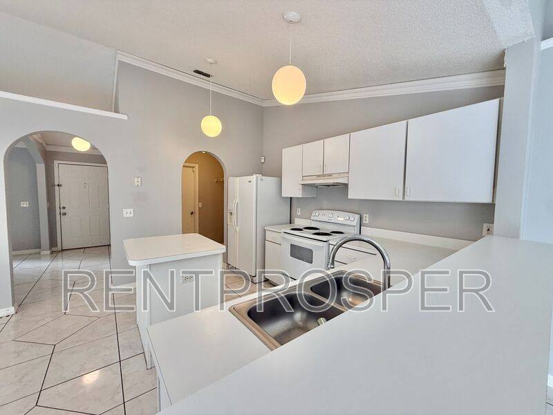 House for rent at 220 Canterbury Court, Kissimmee, FL 34758