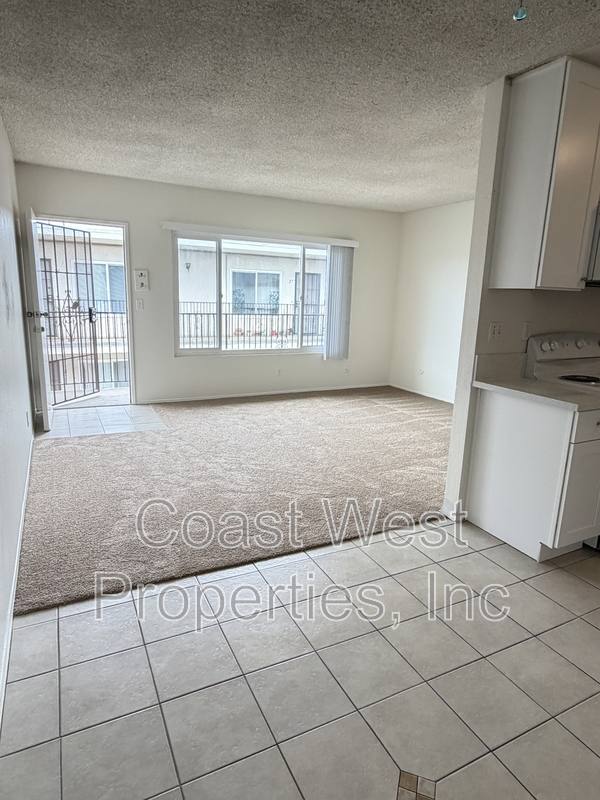 Apartment for rent at 4978 Niagara Ave #36, San Diego, CA 92107
