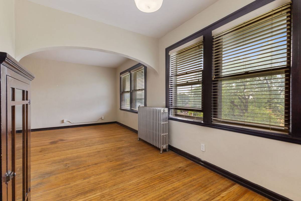 Apartment for rent at 5230 E Washington St, Indianapolis, IN 46219