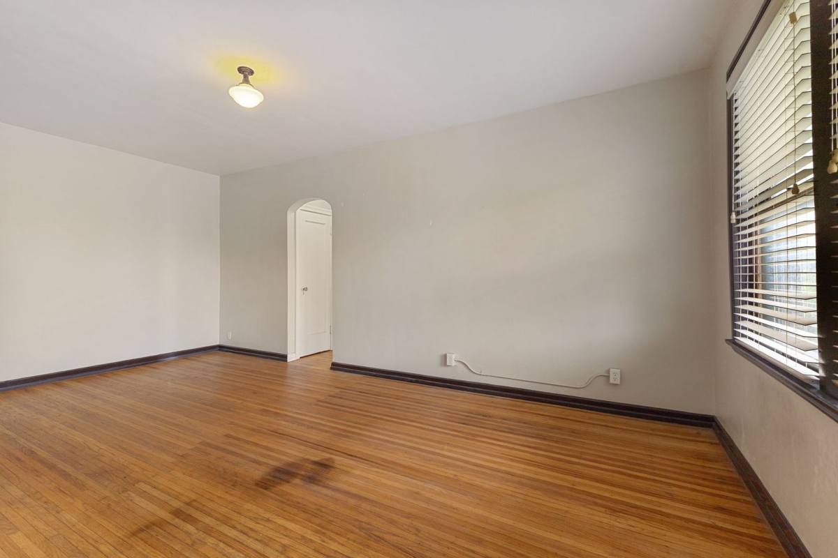 Apartment for rent at 5230 E Washington St, Indianapolis, IN 46219