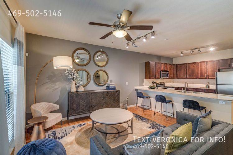 Apartment for rent at 11301 Farrah Lane, Austin, TX 78748