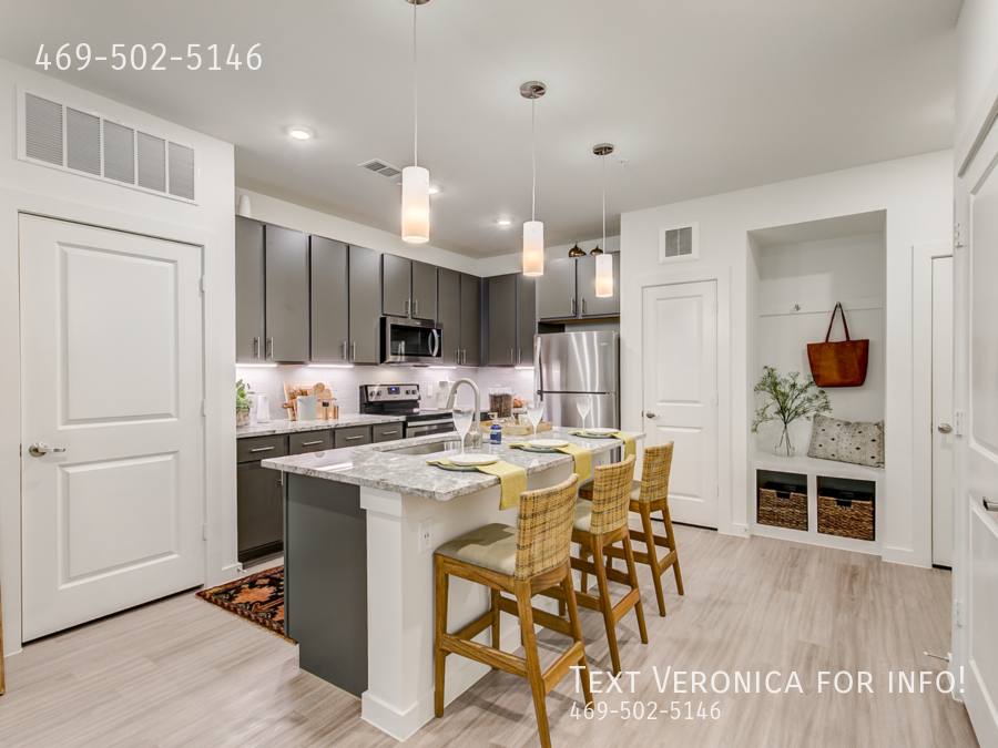 Apartment for rent at 820 Camino Vaquero Parkway #708, Austin, TX 78748