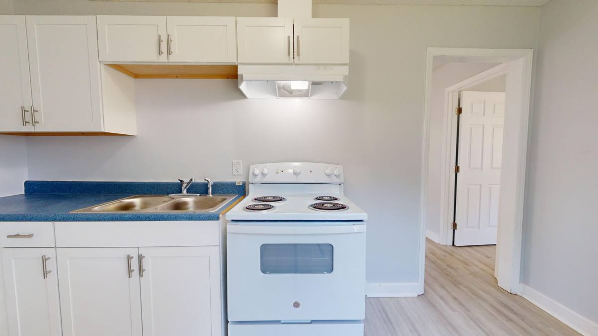 Apartment for rent at 4507 Helena St, Charlotte, NC 28208