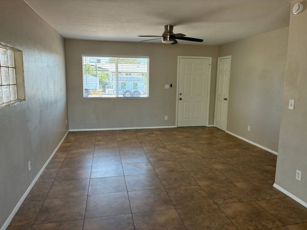 House for rent at 3426 E Hillery Dr, Phoenix, AZ 85032
