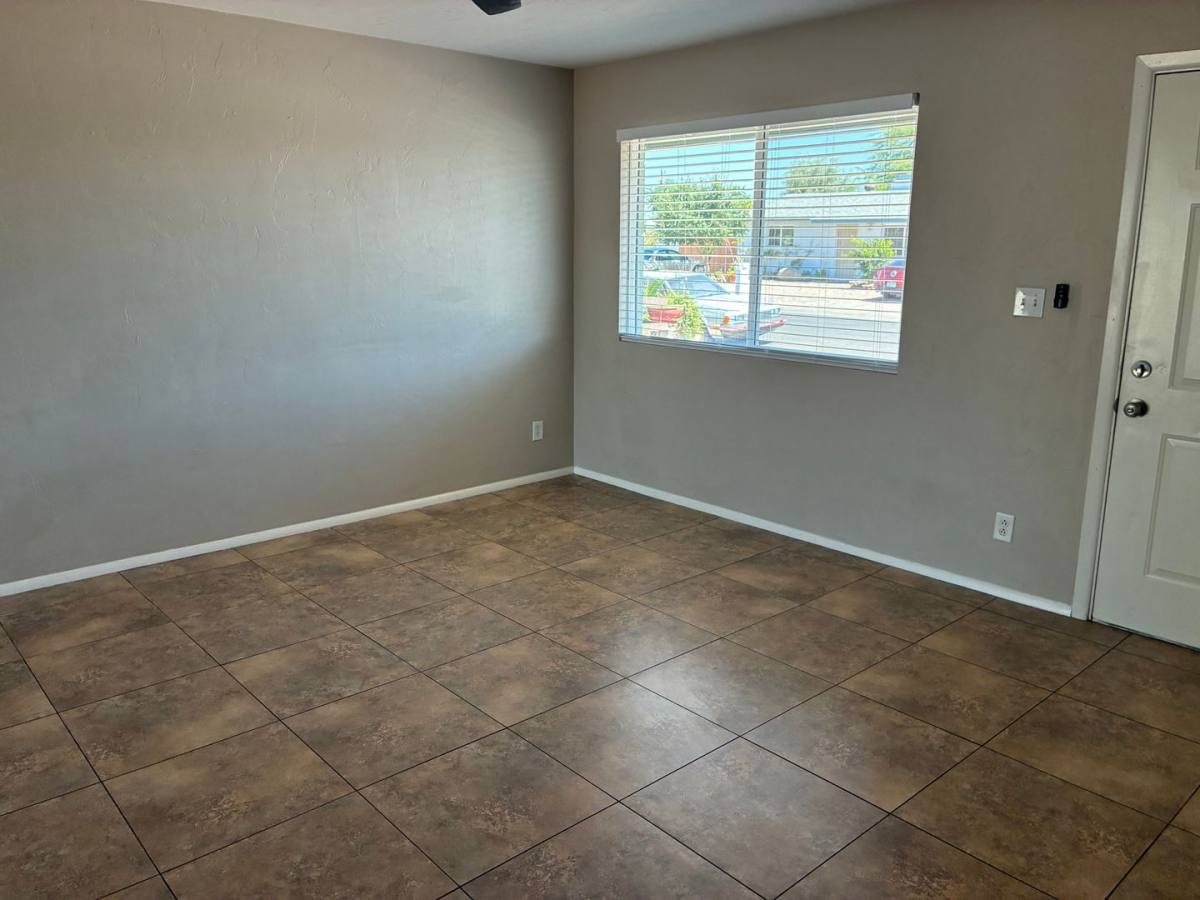 House for rent at 3426 E Hillery Dr, Phoenix, AZ 85032