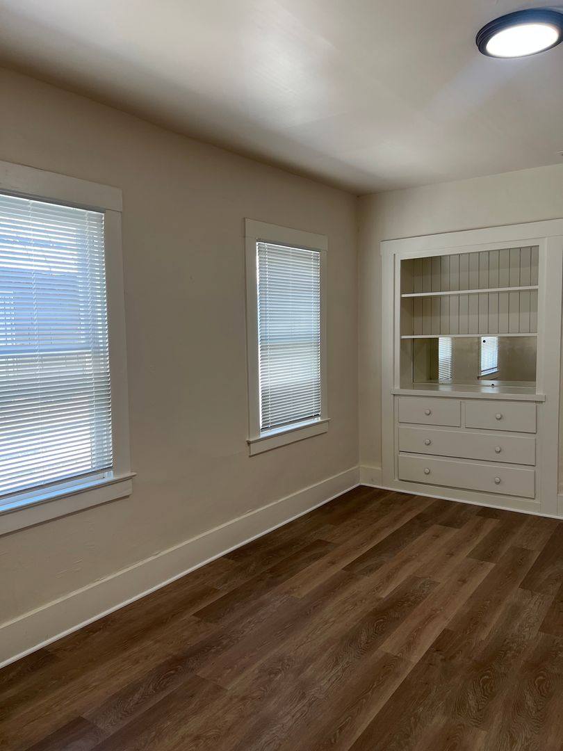 Apartment for rent at 2021 8th St, Sacramento, CA 95818